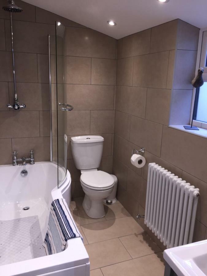 Browns Holiday Cottage Filey Extérieur photo