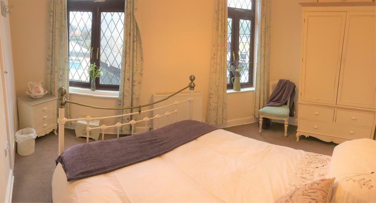 Browns Holiday Cottage Filey Extérieur photo